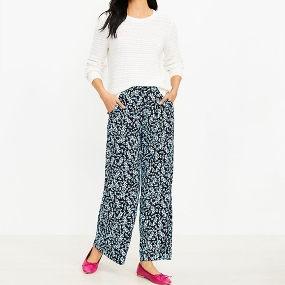LOFT Pants - LOFT Floral Navy, Turquoise & White Pants